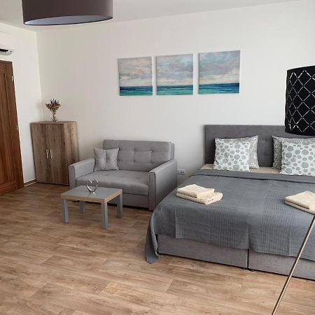 Apartment Laurot Mikulov Zewnętrze zdjęcie