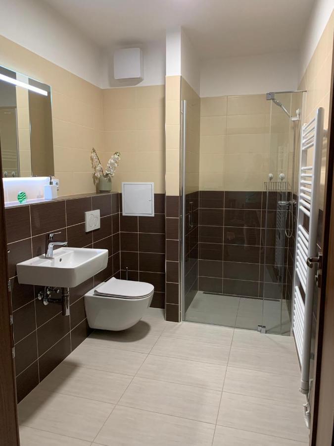 Apartment Laurot Mikulov Zewnętrze zdjęcie