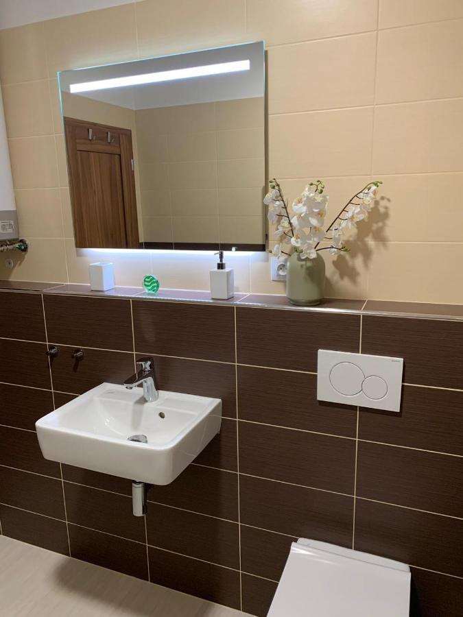 Apartment Laurot Mikulov Zewnętrze zdjęcie