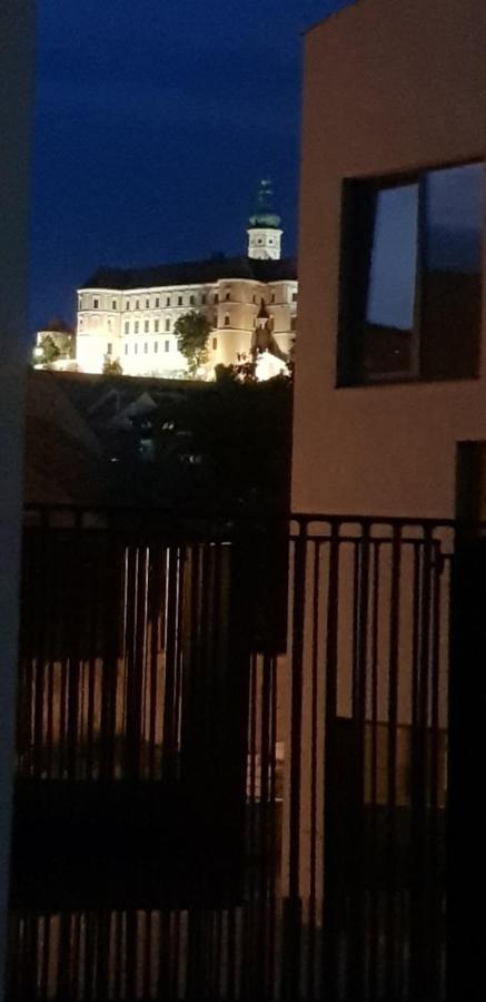 Apartment Laurot Mikulov Zewnętrze zdjęcie