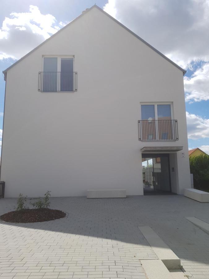 Apartment Laurot Mikulov Zewnętrze zdjęcie
